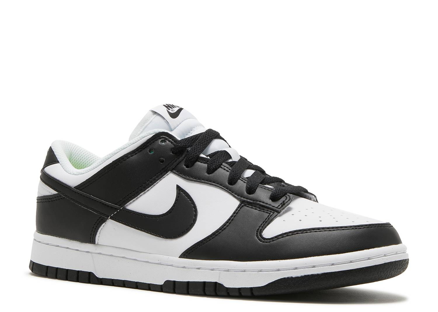 نمای دیگر کفش زنانه نایک Nike Dunk Low Next Nature Women's Shoes مدل DD1873-102