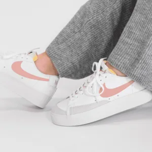 کفش زنانه نایکی Blazer Low Platform مدل DJ0292-103