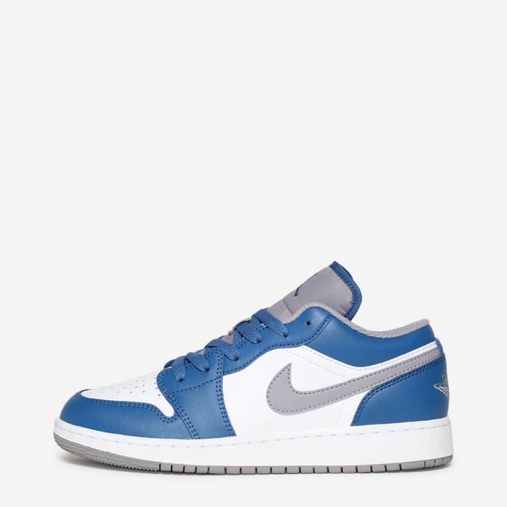Jordan_Grade_School_Air_Jordan_1_Retro_Low_553560- (1)